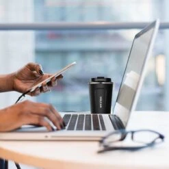 Volcan RVS Koffiebeker To Go - Thermosbeker - Theebeker - Coffee - Zwart -Beste Bestek Winkel 1199x1200 4