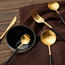 Timmers Trading Bestekset 6 Persoons - Gouden Bestek - Bestekset Goud 24 Delig - Vaatwasserbestendig -Beste Bestek Winkel 1200x1200 199