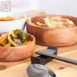 House Of Husk 1 Persoons Chopstick Set - 1 Paar Metalen Koreaanse Eetstokjes - Inclusief Eetlepel En Houder - RVS - Metaal - Eetstokjes - Koreaans - Vaatwasserbestendig - Sushi Chopsticks - Noodles - Zwart 11 House Of Husk 1 Persoons Chopstick Set - 1 Paar Metalen Koreaanse Eetstokjes - Inclusief Eetlepel En Houder - RVS - Metaal - Eetstokjes - Koreaans - Vaatwasserbestendig - Sushi Chopsticks - Noodles - Zwart -Beste Bestek Winkel 1200x1200 303