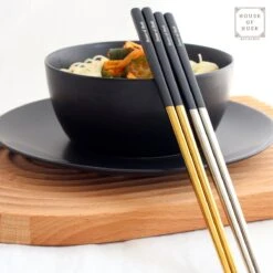 House Of Husk Chopsticks Set - Koreaanse Eetstokjes - Vaatwasserbestendig - RVS - 5 Paar - Duo Tone - Zwart Zilver -Beste Bestek Winkel 1200x1200 327