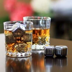 Whiskey Set 12 Delig Whisky Set - Met Glazen En Aluminium Stenen - Whisky Stones Set -Beste Bestek Winkel 1200x1200 553