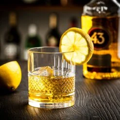 Kristal Superior Whiskey Glazen Set In Luxe Geschenkdoos By GDLF® - Whiskey Set - Hoogwaardig 100% Lood-Vrij Kristal - Made In Europa - Luxe Waterglazen - Gin Tonic Glazen - Cocktailglazen - Likeurglazen - Whisky Glazen - Cadeau Voor Man & Vrouw -Beste Bestek Winkel 1200x1200 566