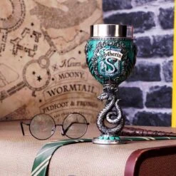Nemesis Now - Harry Potter - Slytherin - Wijnkelk - Blauw - 19.5cm 20 Nemesis Now - Harry Potter - Slytherin - Wijnkelk - Blauw - 19.5cm -Beste Bestek Winkel 1200x1200 730