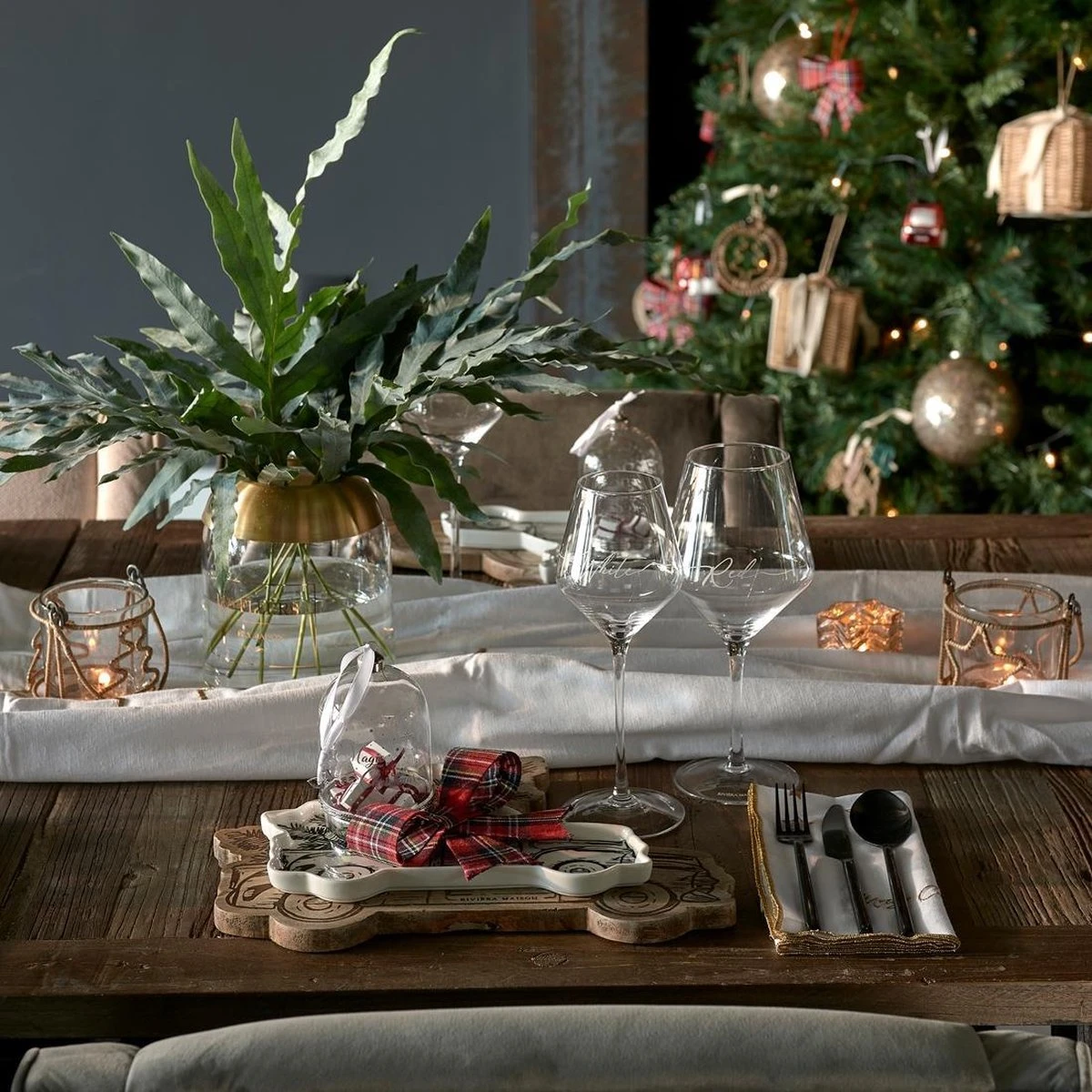 Riviera Maison Wijnglazen Witte Wijn - RM White Wine Glass - Transparant - Set 2 Stuks 7 Riviera Maison Wijnglazen Witte Wijn - RM White Wine Glass - Transparant - Set 2 Stuks - Afbeelding 5