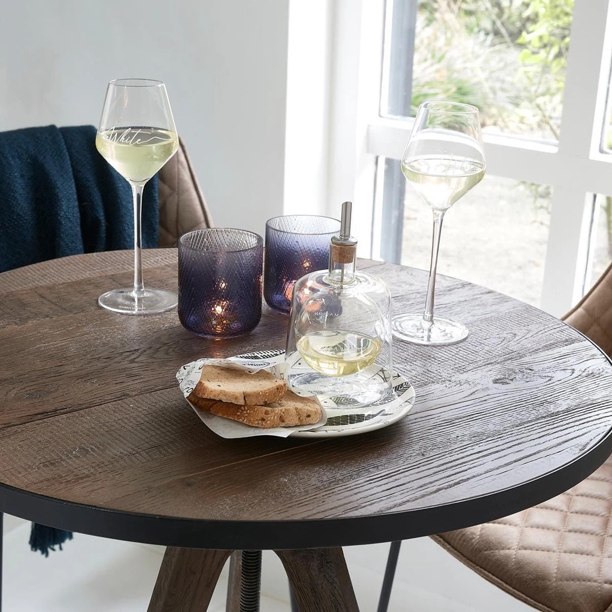 Riviera Maison Wijnglazen Witte Wijn - RM White Wine Glass - Transparant - Set 2 Stuks 9 Riviera Maison Wijnglazen Witte Wijn - RM White Wine Glass - Transparant - Set 2 Stuks - Afbeelding 7