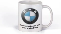 Cadeau Mok BMWrijder - Onderschat Nooit Een Man In Zijn BMW - Zwart Handvat- Kado Beker Voor Vader-opa-broer-neef-oom-zoon-papa -Beste Bestek Winkel 1200x675 2