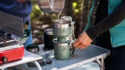 Stanley The Legendary Camp Mug 0,35L - Beker - Hammertone Green -Beste Bestek Winkel 1200x675 5