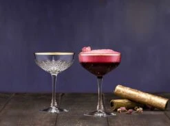 Pasabahce Champagnecoupe Timeless 27 Cl - Transparant Goud 4 Stuk(s) -Beste Bestek Winkel 1200x893 4