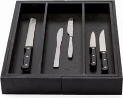 Merkloos Decopatent® Uitschuifbaar Bestekbak - Besteklade - 3 Vaks -> Uitschuifbaar Naar 5 Vakken - Bestekbakken Organizer - Bamboe - Zwart -Beste Bestek Winkel 1200x963 2