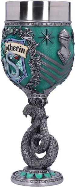 Nemesis Now - Harry Potter - Slytherin - Wijnkelk - Blauw - 19.5cm 17 Nemesis Now - Harry Potter - Slytherin - Wijnkelk - Blauw - 19.5cm -Beste Bestek Winkel 485x1200